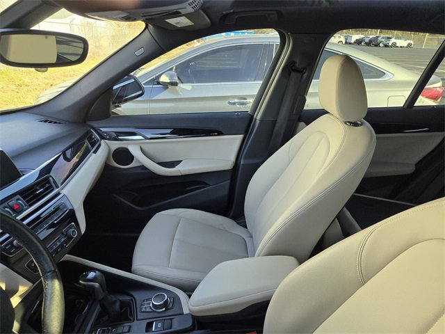 Used 2018 BMW X1 sDrive28i w/ Convenience Package image 9