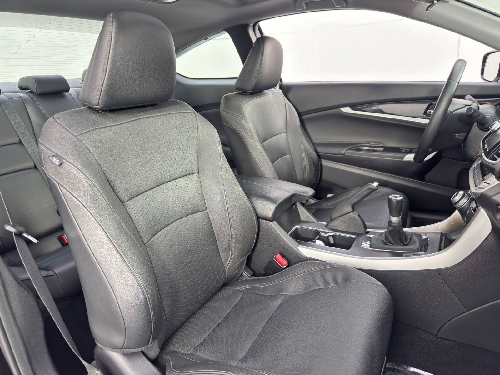 Used 2014 Honda Accord EX-L image 34