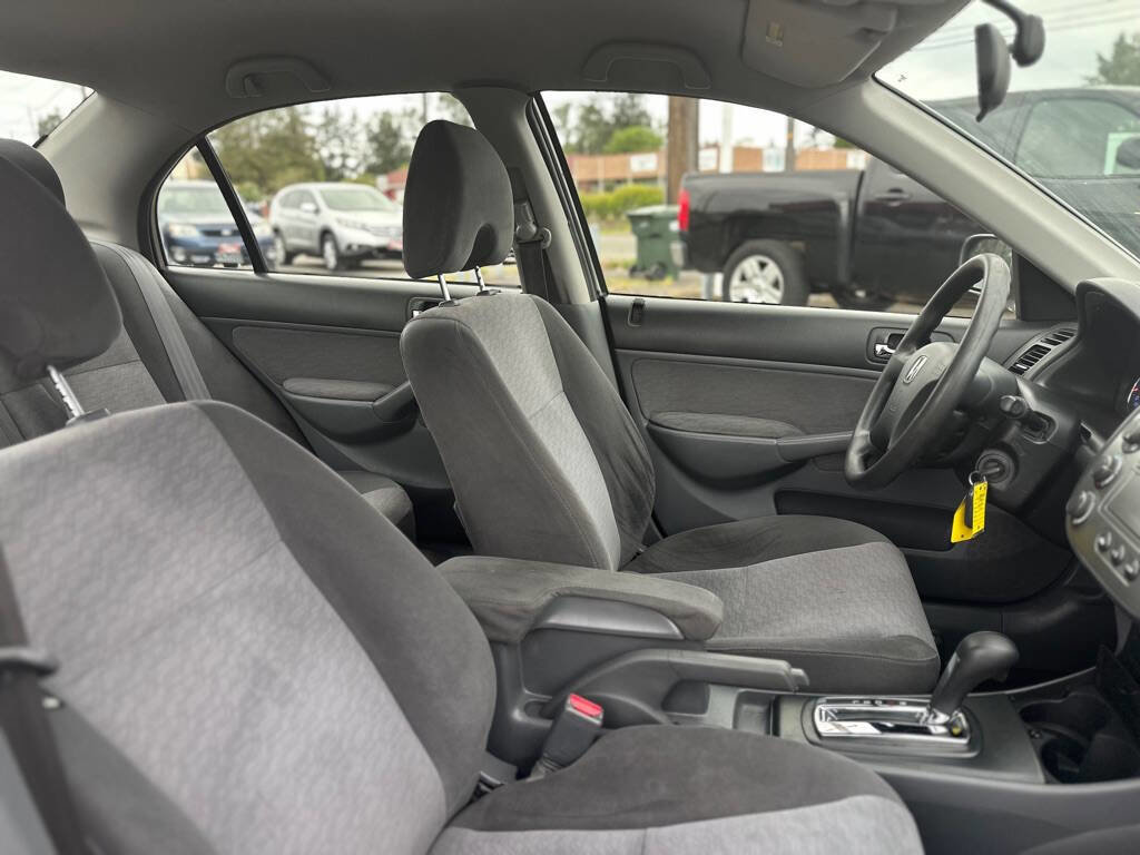 Used 2005 Honda Civic Hybrid Sedan image 24