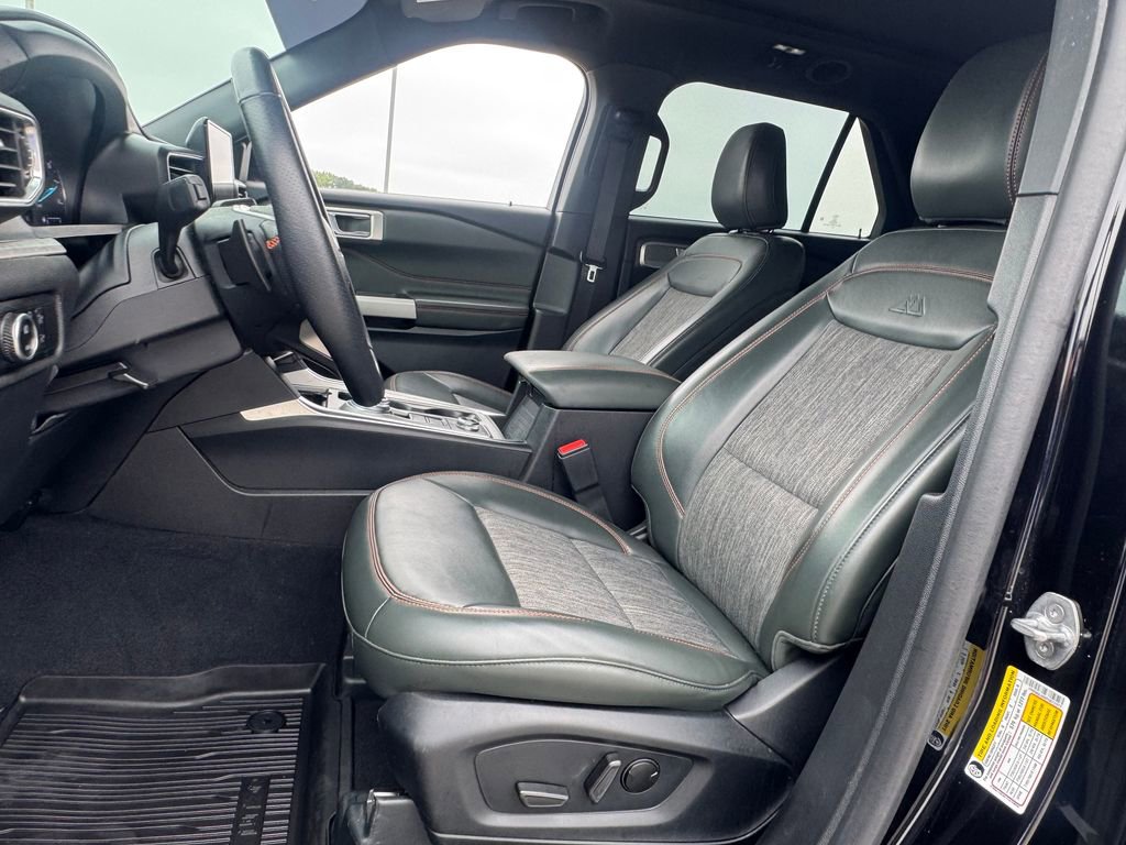 Used 2023 Ford Explorer Timberline w/ Timberline Technology Package AWD/4WD image 19