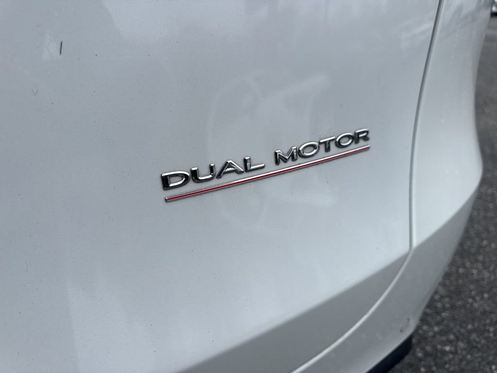 Used 2022 Tesla Model Y Performance image 33