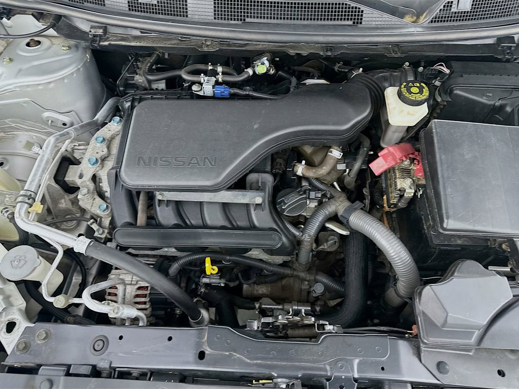 Used 2018 Nissan Rogue Sport SL w/ SL Premium Package FWD image 31