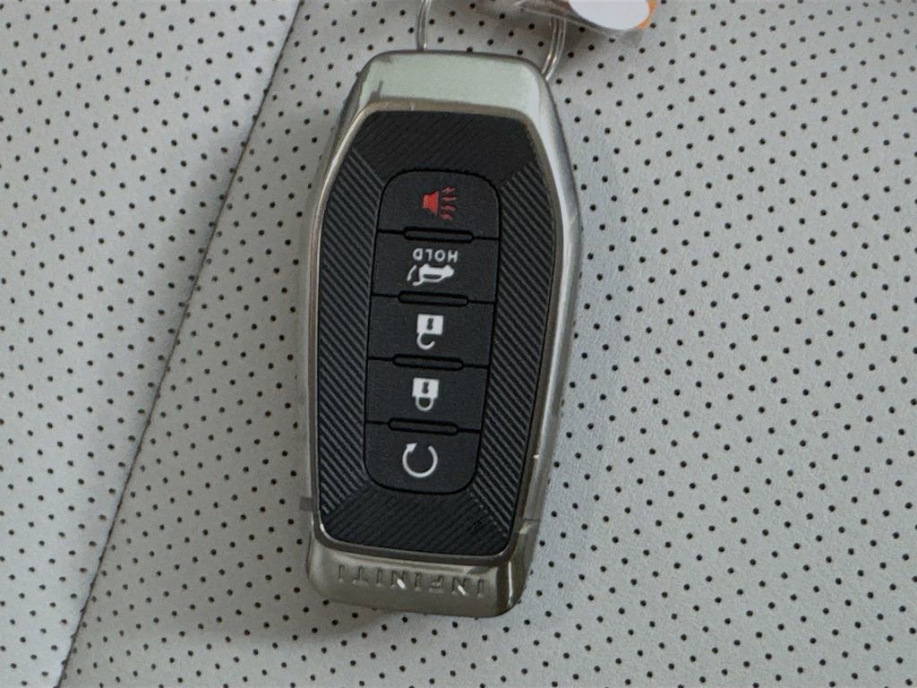 Certified 2026 INFINITI QX60 Luxe w/ Cargo Package image 40