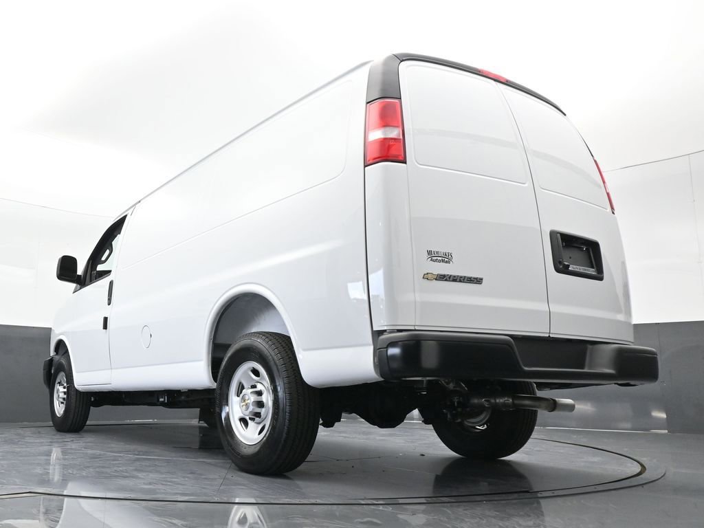 New 2025 Chevrolet Express 2500 w/ Driver Convenience Package image 55