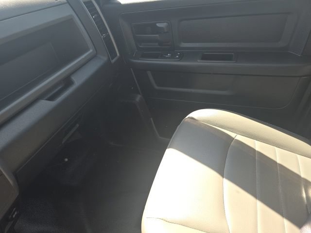 Used 2015 RAM 3500 Tradesman w/ Chrome Appearance Group AWD/4WD image 22
