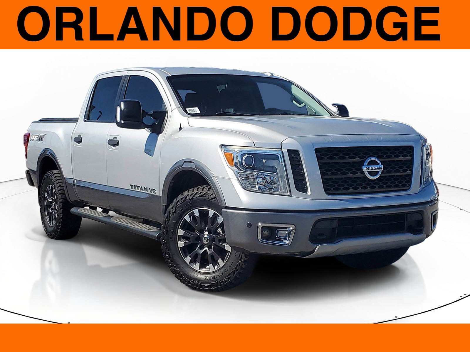 Used 2018 Nissan Titan PRO-4X w/ Pro-4x Convenience Package image 1