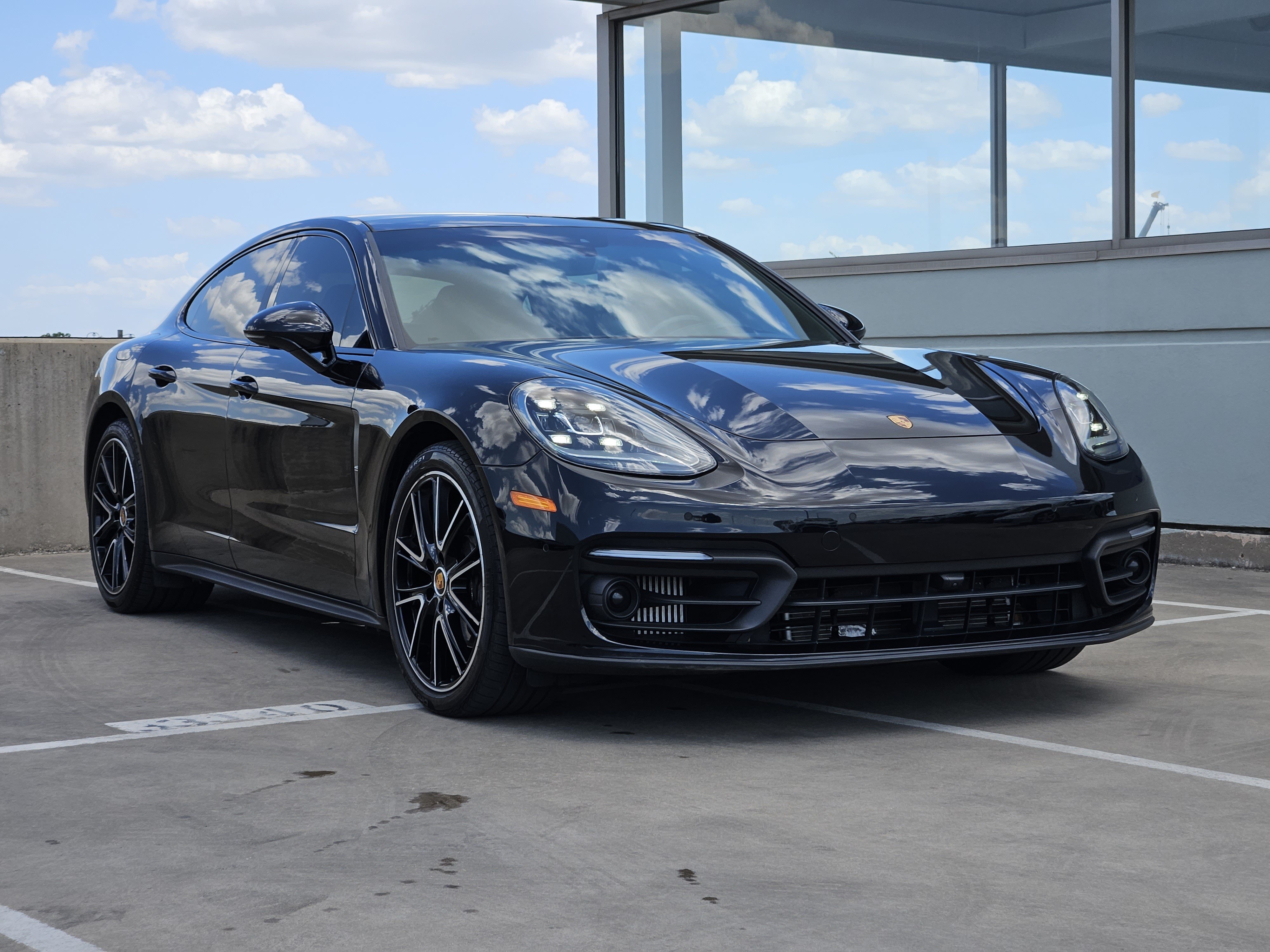 Certified 2023 Porsche Panamera Platinum Edition RWD image 10