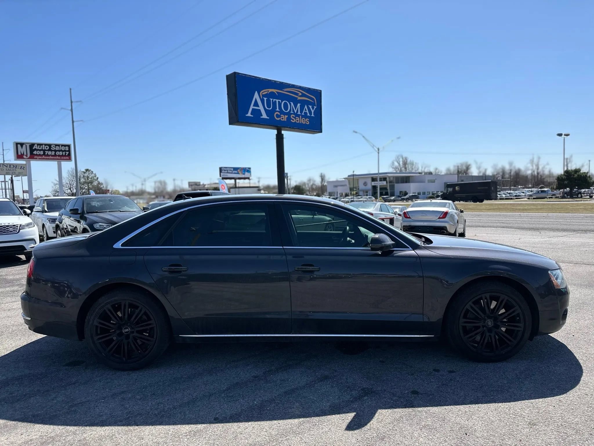 Used 2014 Audi A8 L 4.0T image 5