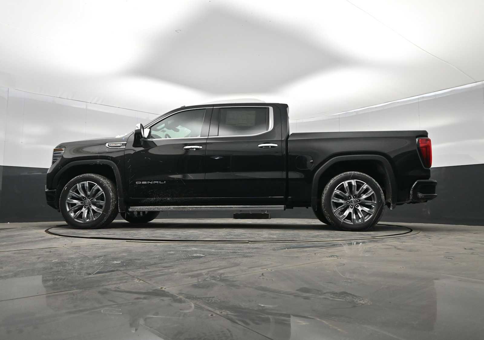 New 2026 GMC Sierra 1500 Denali w/ Denali Reserve Package image 34