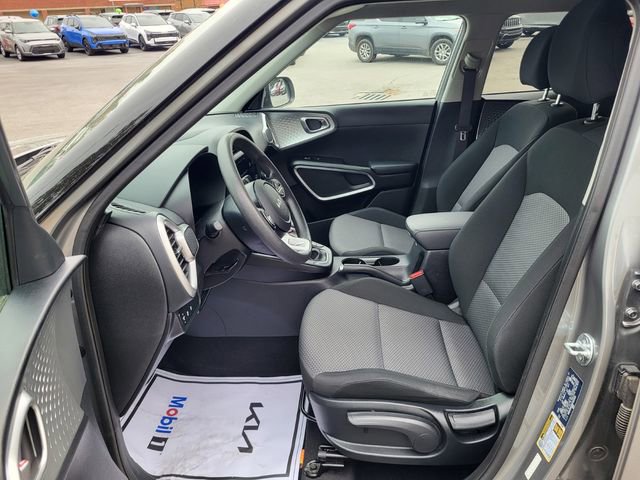 Used 2024 Kia Soul LX w/ Option Group 015 image 10