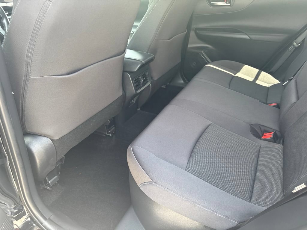 Used 2023 Toyota Venza LE AWD/4WD image 21