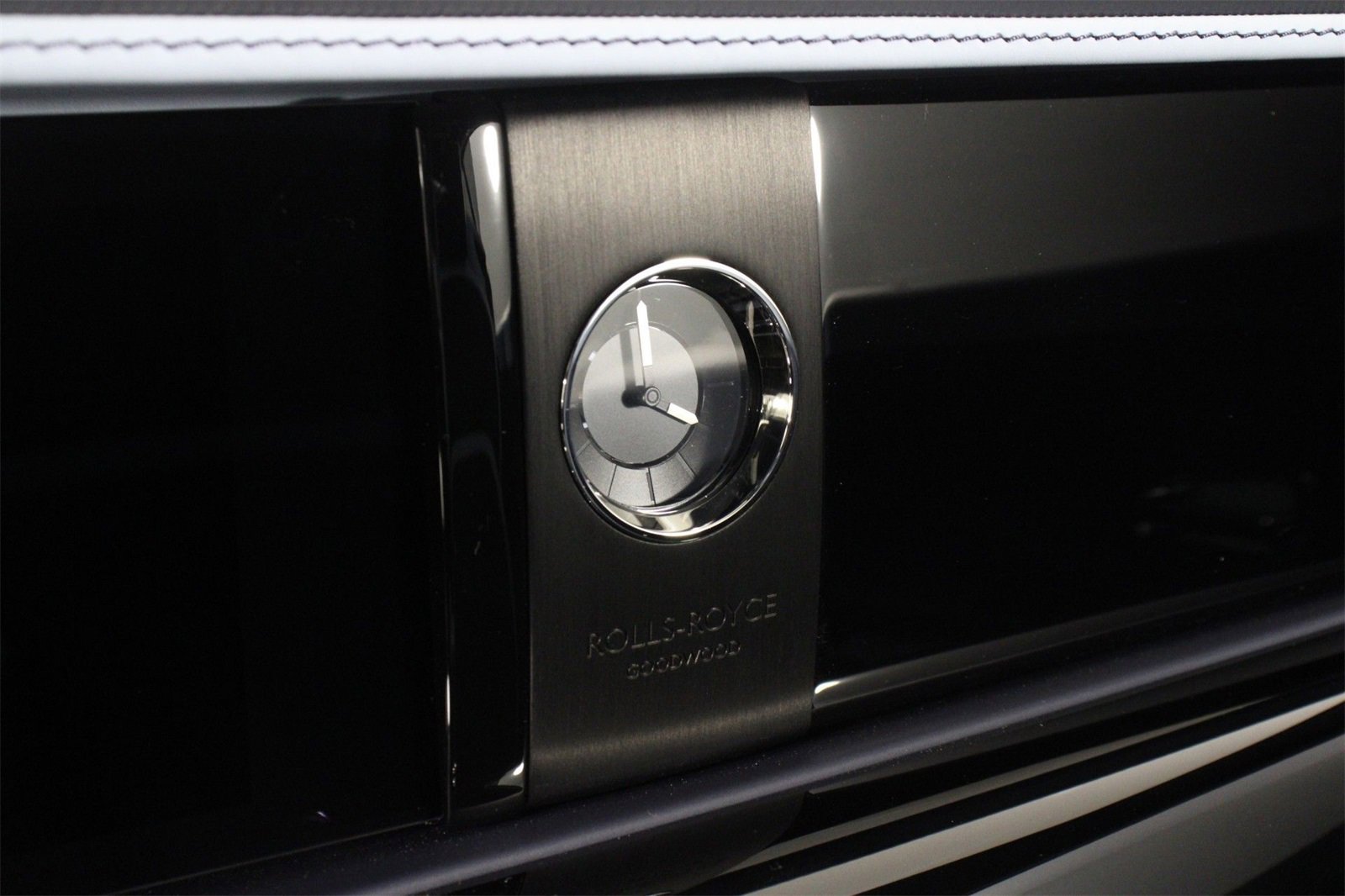 Certified 2024 Rolls-Royce Spectre w/ Spectre Launch Package image 8