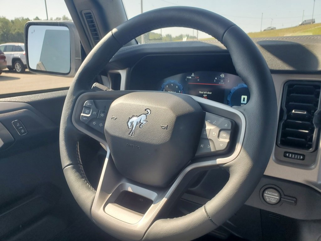 New 2025 Ford Bronco Badlands image 29