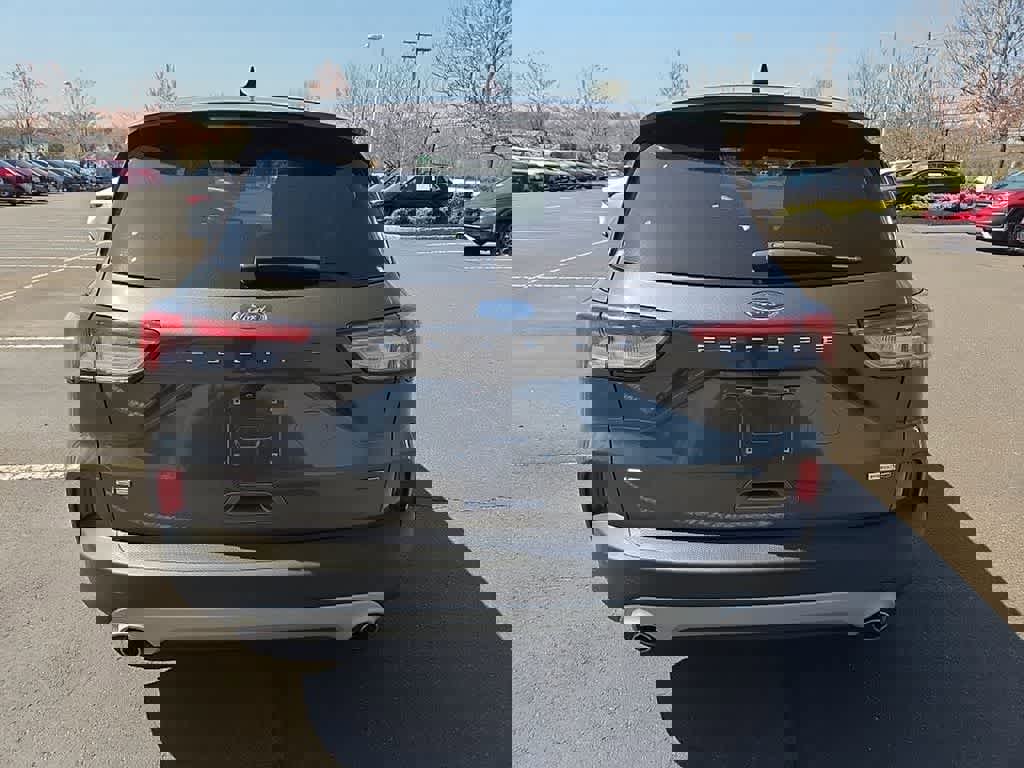 Used 2020 Ford Escape SE image 6