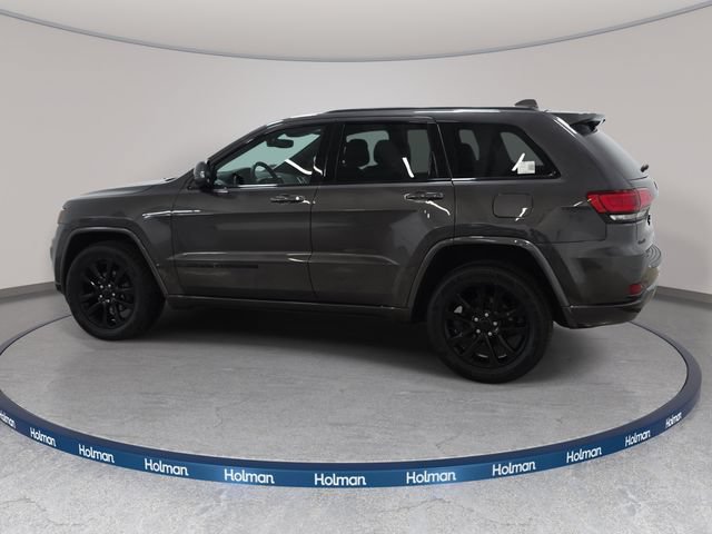 Used 2018 Jeep Grand Cherokee Altitude AWD/4WD image 8