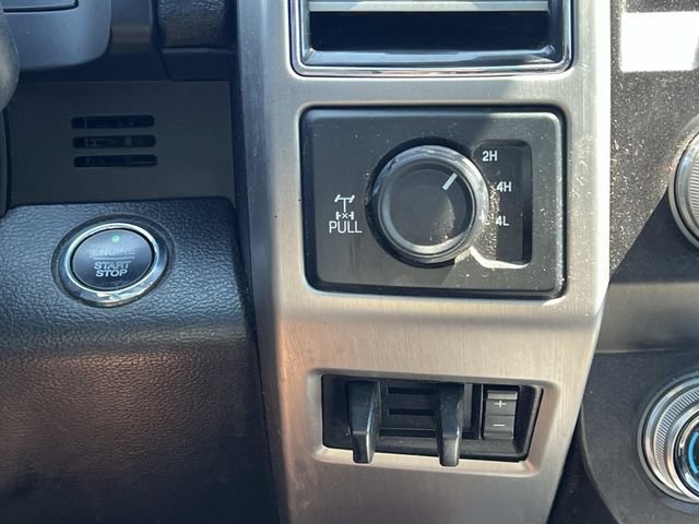 Used 2019 Ford F250 Platinum w/ Platinum Ultimate Package AWD/4WD image 25