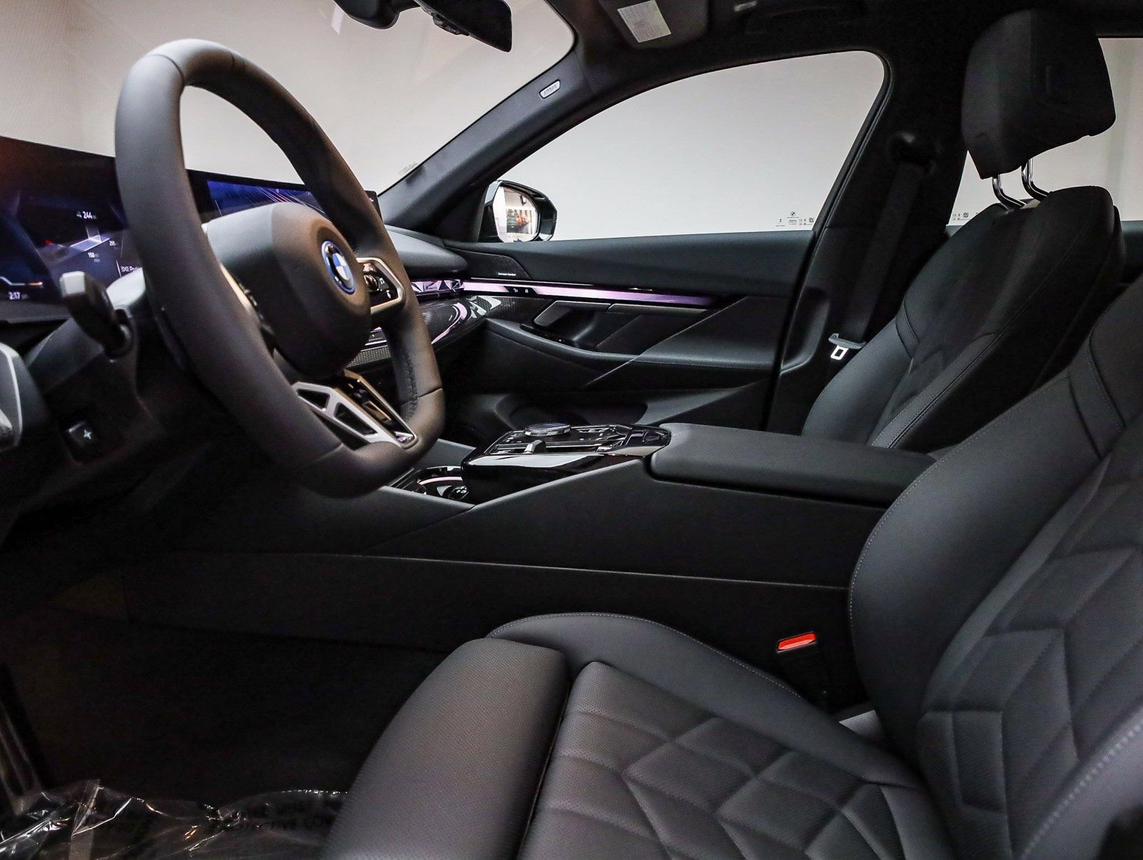 New 2026 BMW i5 eDrive40 w/ M Sport Package AWD/4WD image 19