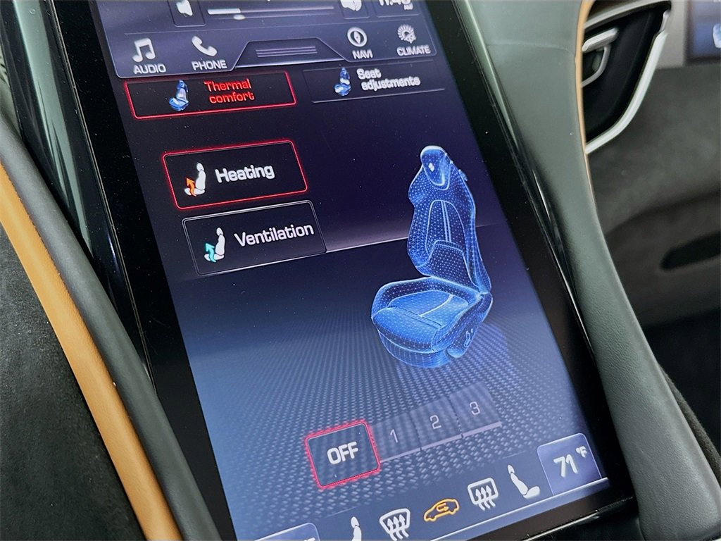 Used 2025 Ferrari Roma Spider image 20