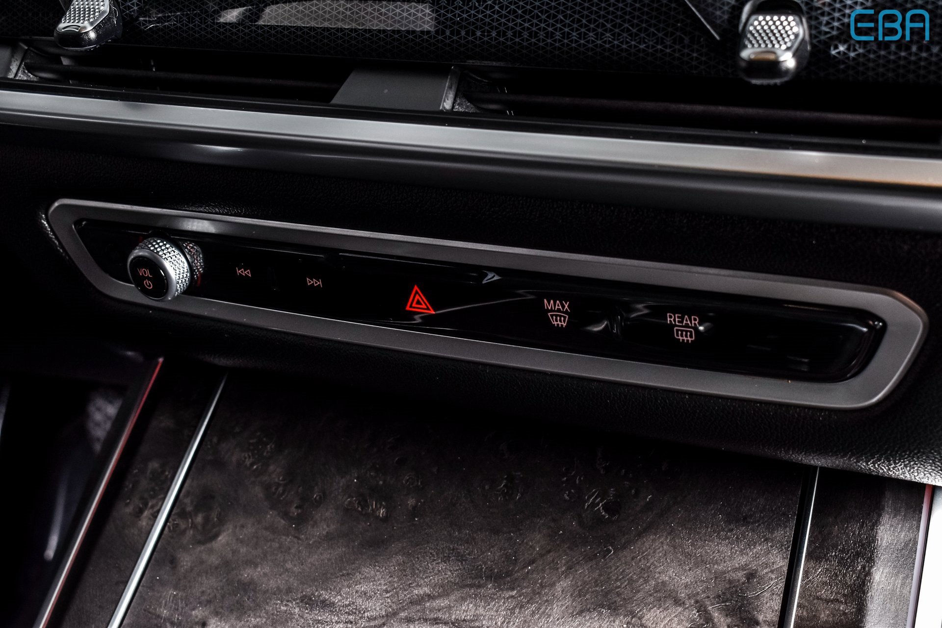 Used 2023 BMW X7 xDrive40i w/ Premium Package image 27