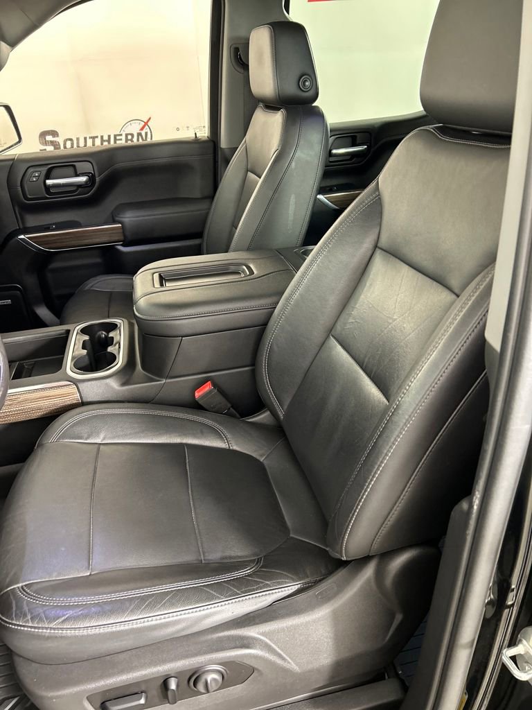 Used 2020 Chevrolet Silverado 1500 RST w/ Texas Edition image 13