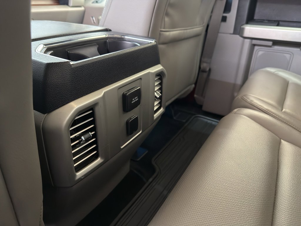 Used 2015 Ford F150 Lariat image 23