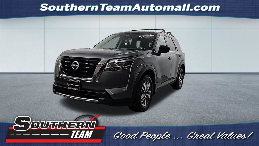 Used 2024 Nissan Pathfinder SL AWD/4WD image 1