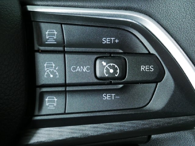 Certified 2023 Jeep Grand Cherokee Altitude AWD/4WD image 25