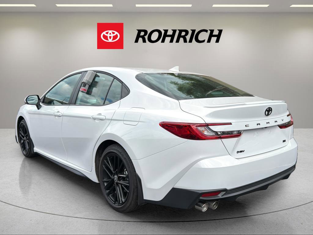 Used 2026 Toyota Camry SE w/ Convenience Package FWD image 8