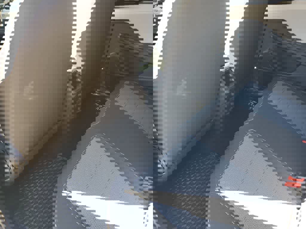 Used 2025 Volkswagen Taos S image 11