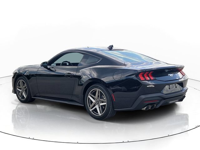 Used 2026 Ford Mustang Coupe RWD image 7