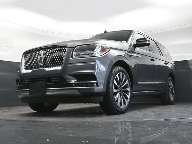 Used 2021 Lincoln Navigator Reserve w/ Luxury Package RWD image 25