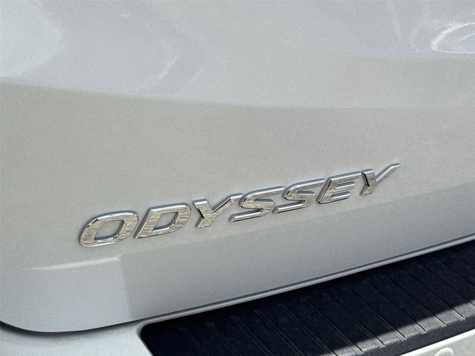 Used 2026 Honda Odyssey Elite image 11