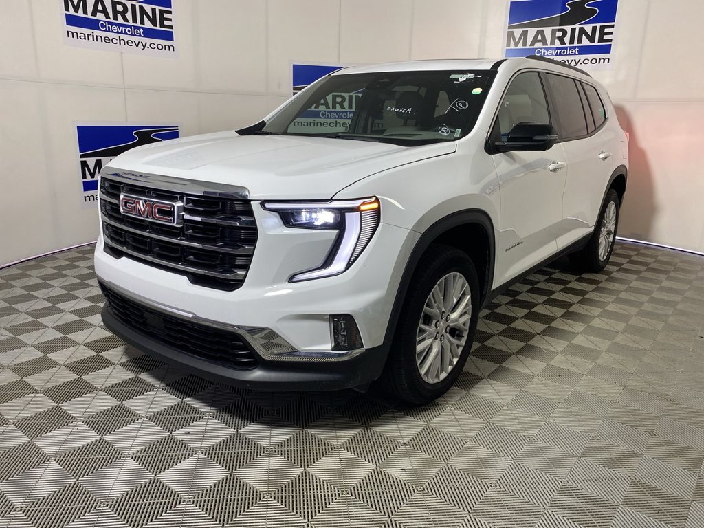 Used 2026 GMC Acadia Elevation w/ Elevation Premium Package FWD image 14