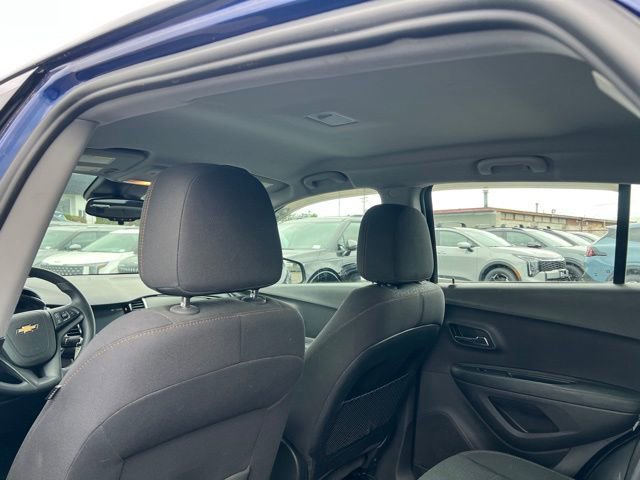 Used 2017 Chevrolet Trax LS FWD image 12