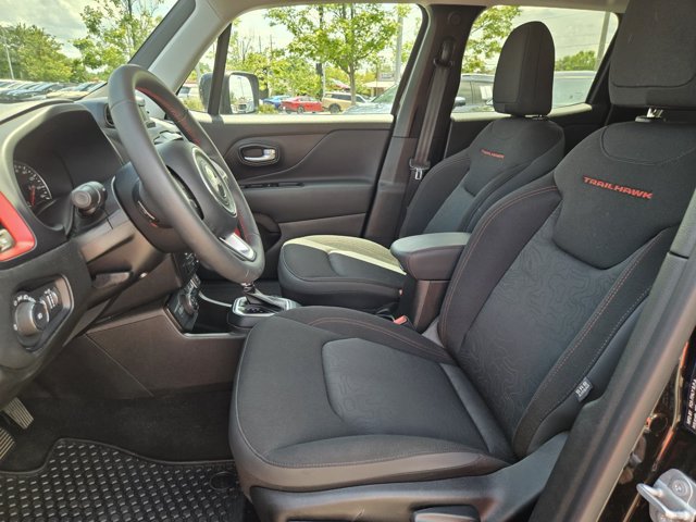 Used 2023 Jeep Renegade Trailhawk AWD/4WD image 94