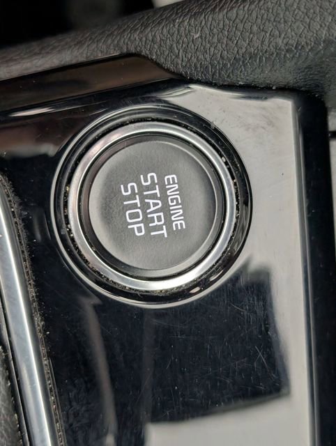 Used 2024 Kia Sportage EX FWD image 45