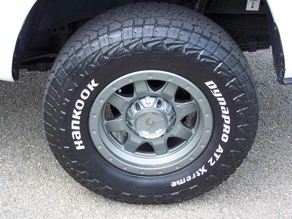 Used 2023 Toyota Tacoma SR image 11