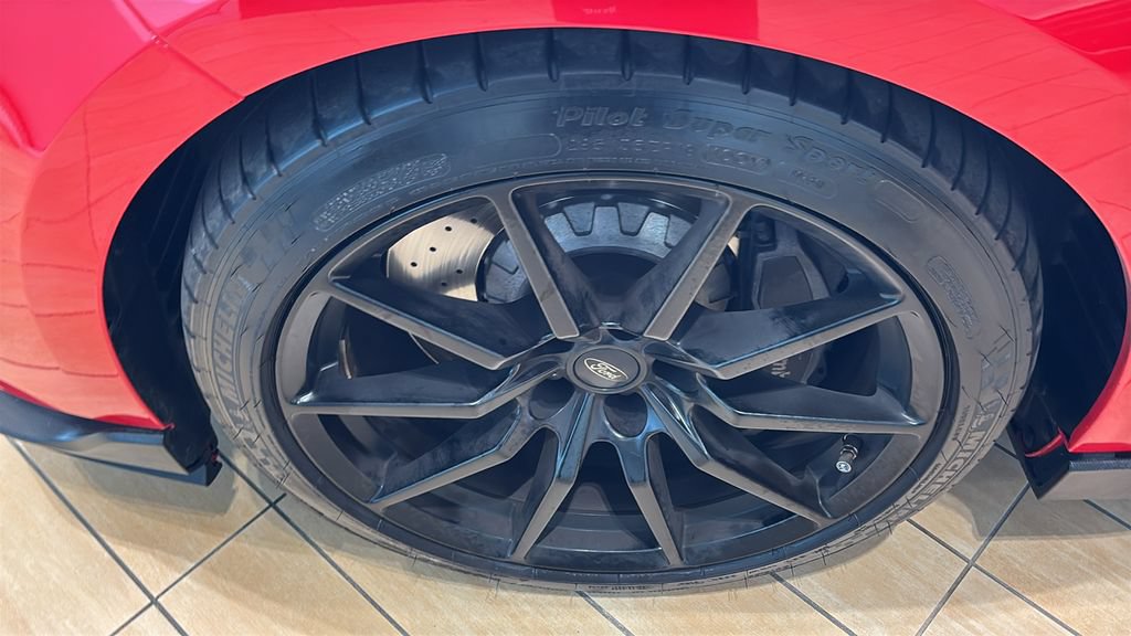 Used 2017 Ford Mustang Shelby GT350 RWD image 31