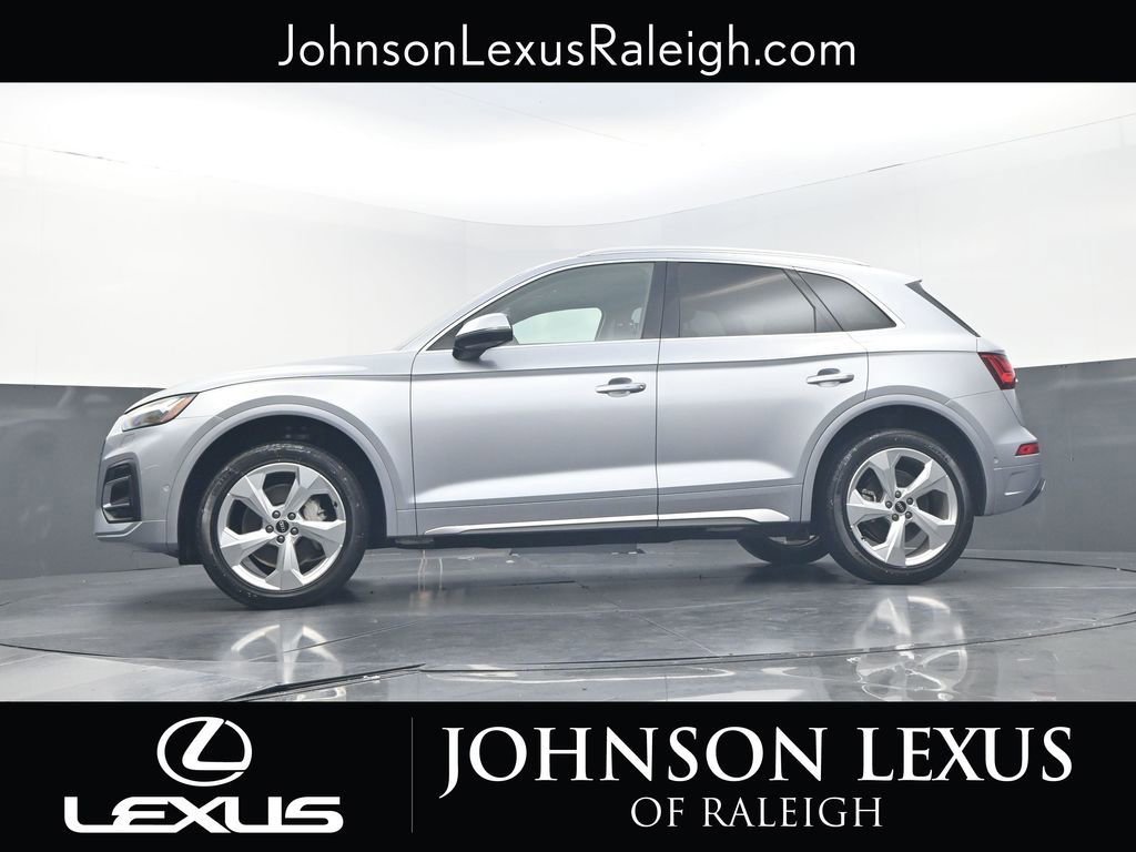 Used 2021 Audi Q5 Prestige w/ Prestige Package AWD/4WD image 21