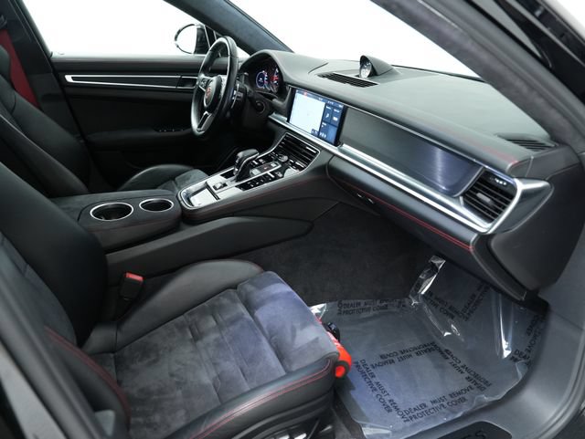 Certified 2020 Porsche Panamera GTS AWD/4WD image 28