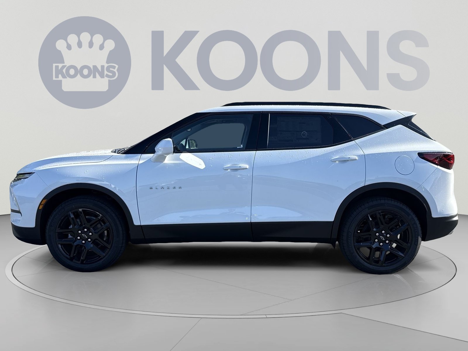 New 2026 Chevrolet Blazer LT w/ Convenience Package FWD image 7
