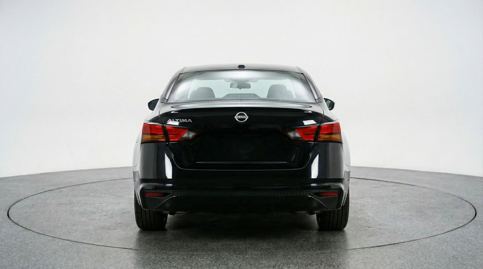 Used 2025 Nissan Altima 2.5 SV image 7