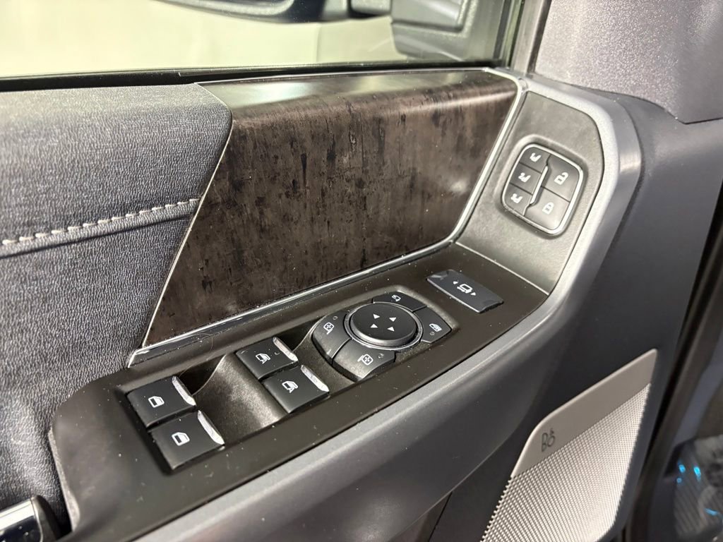 Used 2024 Ford F250 Lariat w/ Lariat Ultimate Package image 12