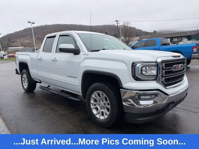 Used 2019 GMC Sierra 1500 SLE w/ SLE Value Package image 3