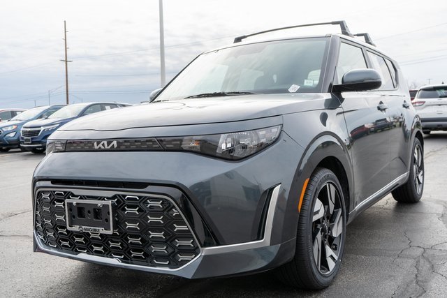 Used 2023 Kia Soul GT-Line image 2