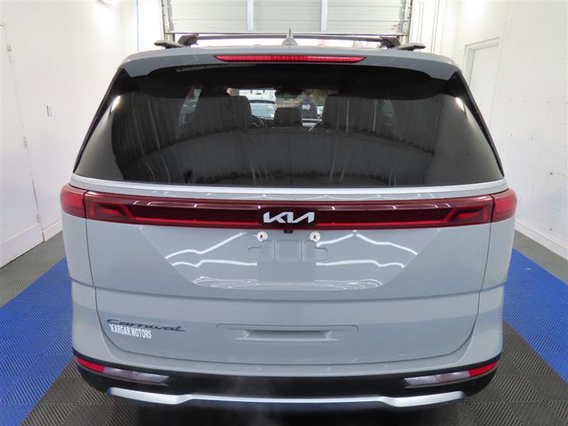 Used 2022 Kia Carnival SX image 11