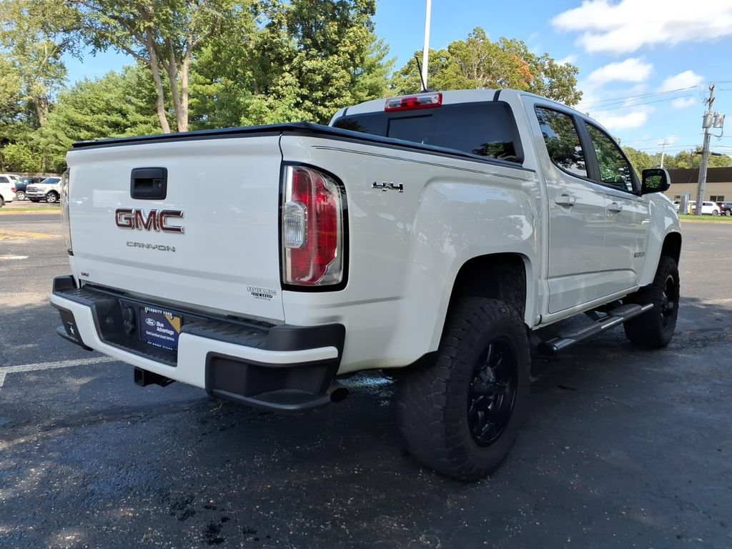 Used 2022 GMC Canyon Elevation w/ Trailering Package AWD/4WD image 2