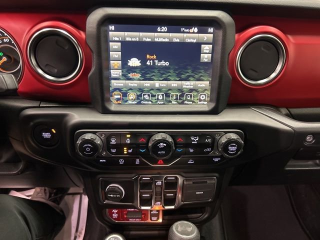 Used 2023 Jeep Wrangler Rubicon w/ Cold Weather Group image 22