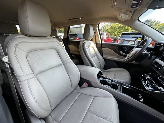 Certified 2023 Lincoln Corsair AWD w/ Equipment Group 101A image 35