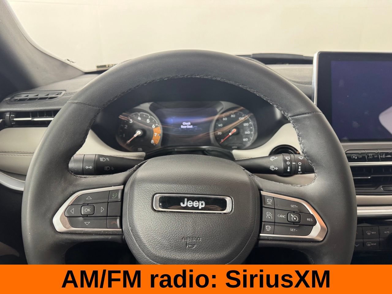 Used 2025 Jeep Compass Limited AWD/4WD image 15